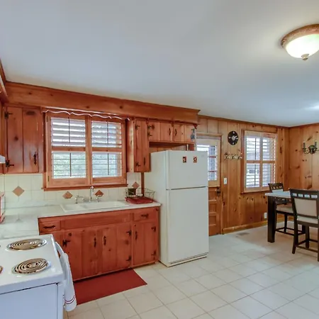 Apartment Green Hills Home﻿ Townhouse