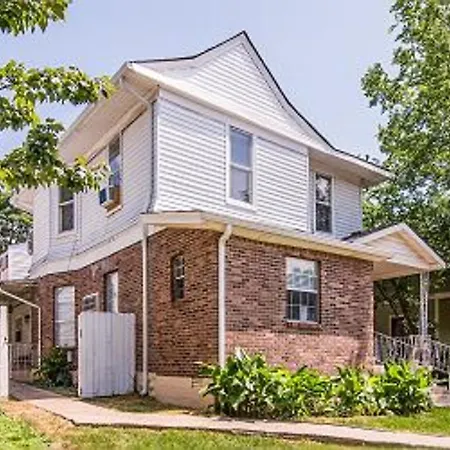 Modern Victorian In East