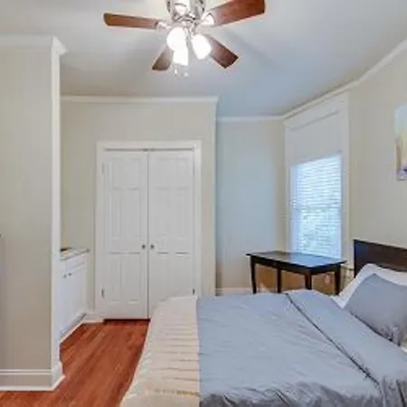 Modern Victorian In East * Nashville