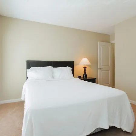Apartment Vanderbilt Exclusives By Yourent