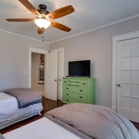 Orleans Drive Holiday home *