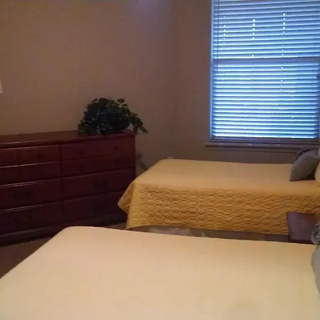 Signature Suites At Elliston23 Apartment *
