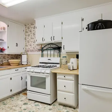 Southern Charm 2 Bedroom In East Guest house *