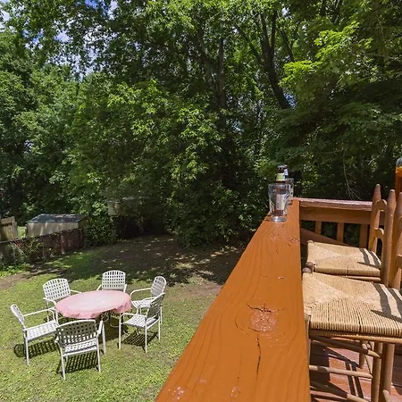 Southern Charm 2 Bedroom In East