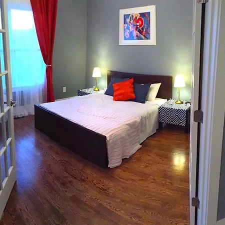 Holiday home 5 Bedroom House In South 11th Street, *