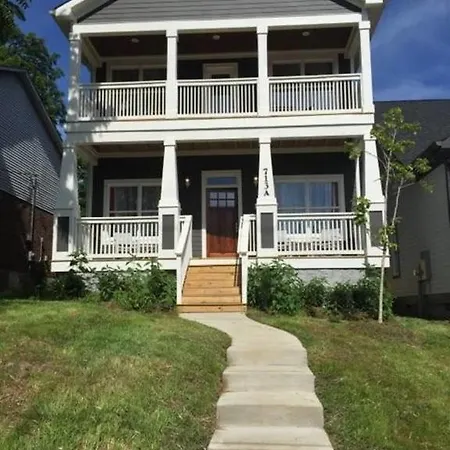 4 Bedroom House In South 11th Street Holiday home *