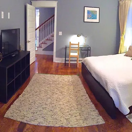 5 Bedroom House In South 11th Street, * Nashville