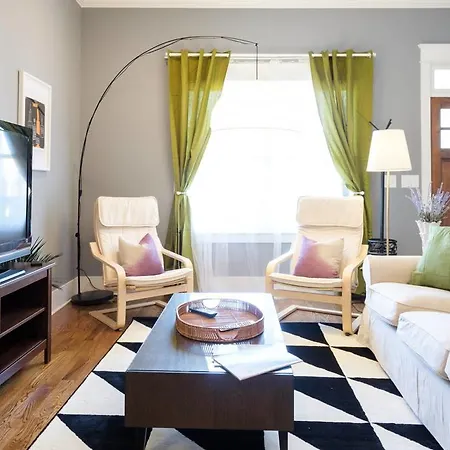 5 Bedroom House In South 11th Street, *