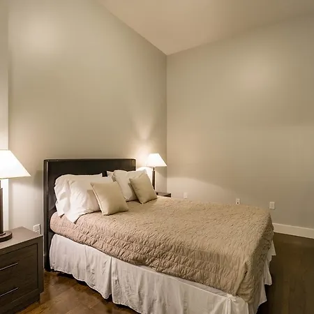 Apartment Printers Alley By Yourent *