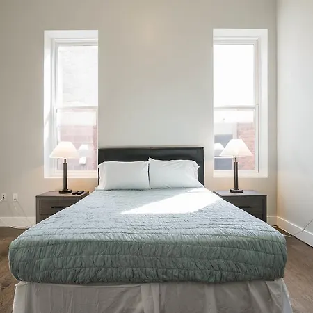 Printers Alley By Yourent Apartment