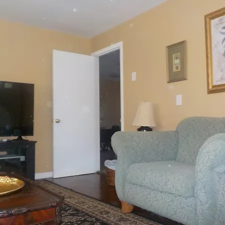 Batavia Suites Apartment *