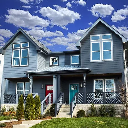 Apartment Duplex Near Downtown Nashville