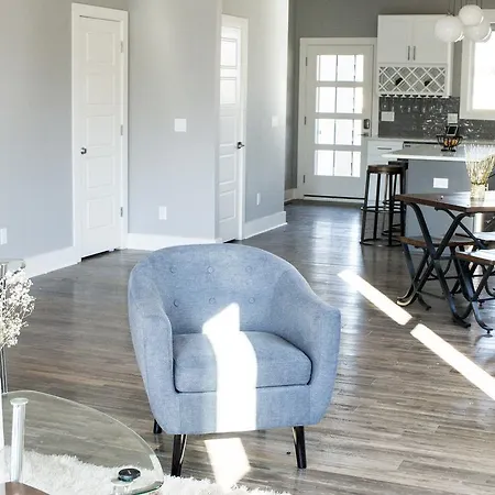 Duplex Near Downtown
