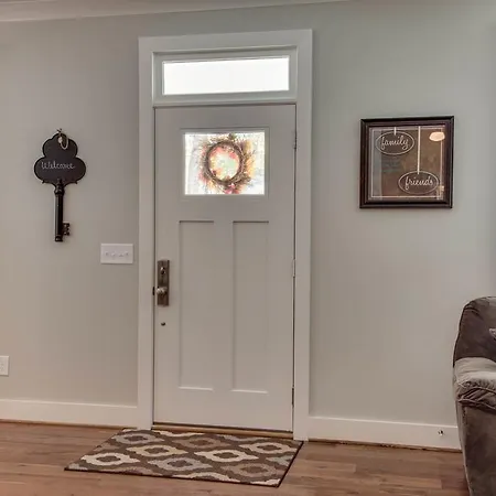 Arts And Crafts With Style Holiday home Nashville