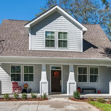 Holiday home Arts And Crafts With Style Nashville