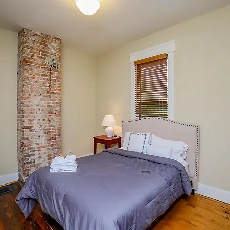 Holiday home Fall Hippest Spots