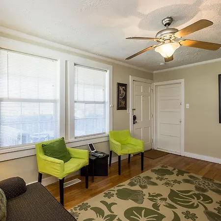 Hip Southern Charmer Apartment
