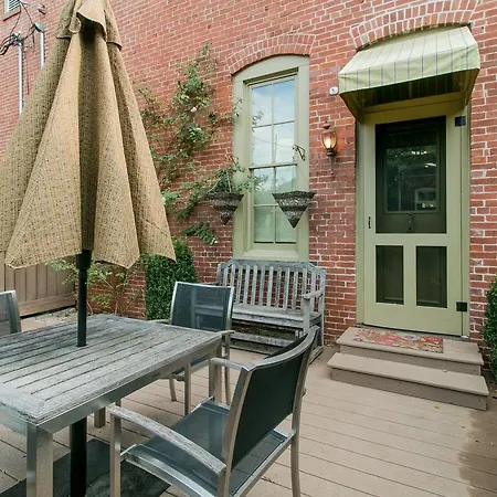 5th Avenue North Duplex *