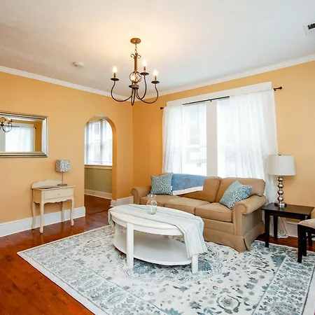 West Grove Ave House Holiday home