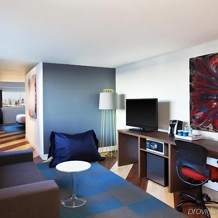 Aloft By Marriott West End