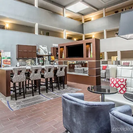 Quality Airport Hotel Nashville