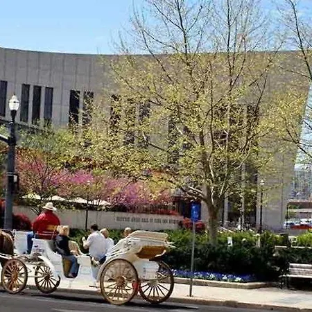 By Marriott Airport 3*