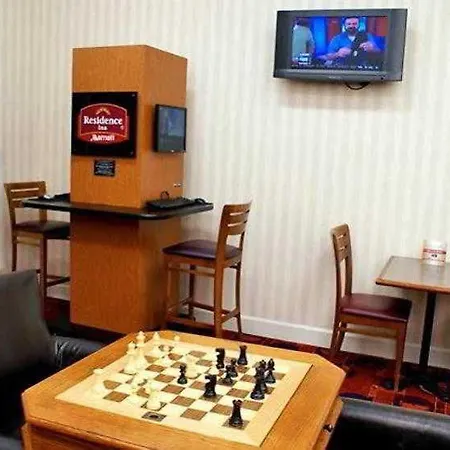By Marriott Airport Hotel Nashville