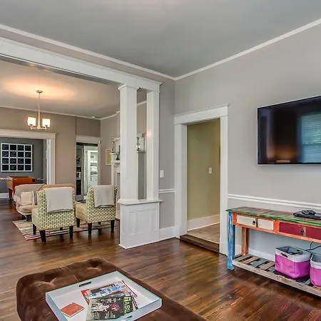 Stratton House Nestled In East Holiday home Nashville