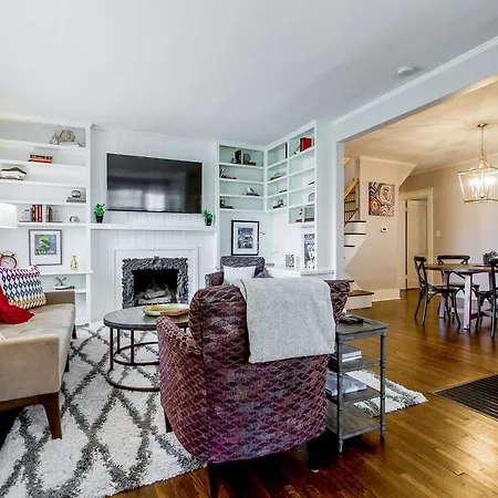 Orleans Drive Holiday home