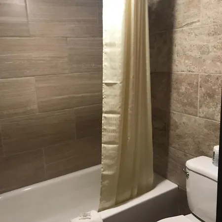 Regency Inn & Suites Inn