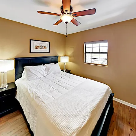 Apartment Landmark Mcmillin Court 16 Nashville