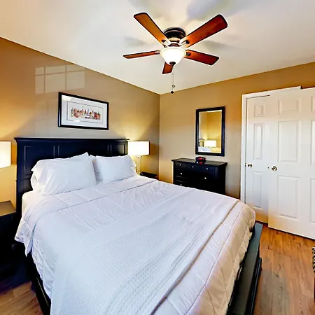 Landmark Mcmillin Court Apartment #7 Condo Apartment *