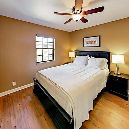 Landmark Mcmillin Court Apartment 10 Apartment Nashville