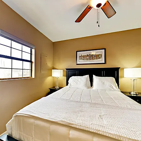 Landmark Mcmillin Court 15 Apartment Nashville