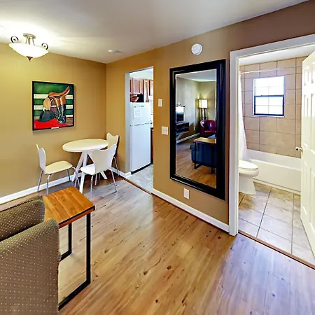 Landmark Mcmillin Court Apartment #7 Condo Apartment