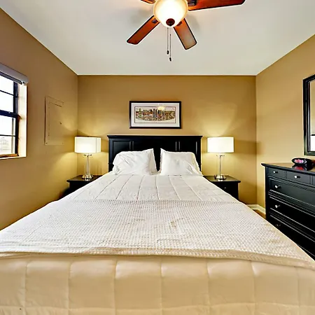 Landmark Mcmillin Court 15 Apartment *