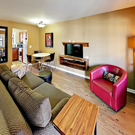 Landmark Mcmillin Court 2 * Nashville