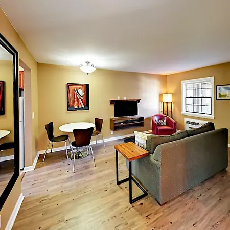 Landmark Mcmillin Court 2 Apartment Nashville