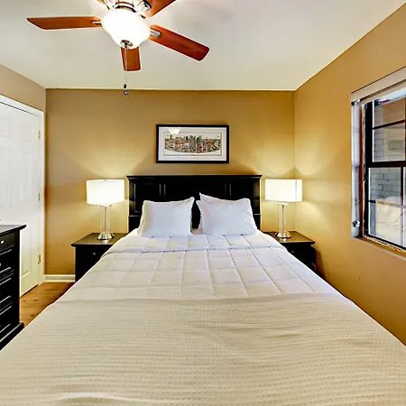 Landmark Mcmillin Court 5 Apartment