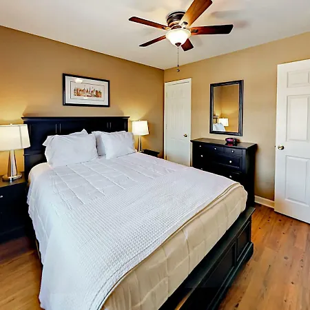 Landmark Mcmillin Court Apartment 10 Apartment Nashville