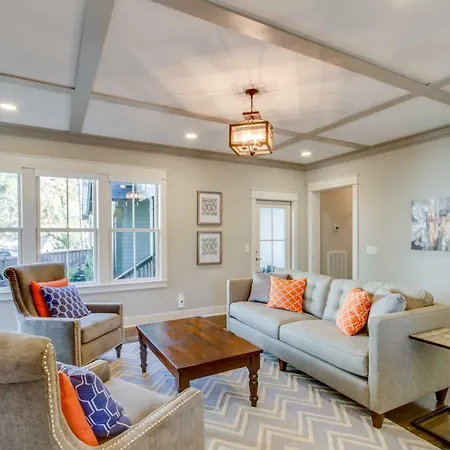 Character & Charm In East House Nashville