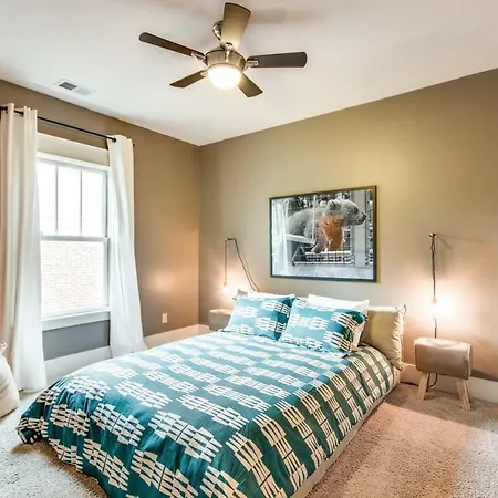 High-end 12south