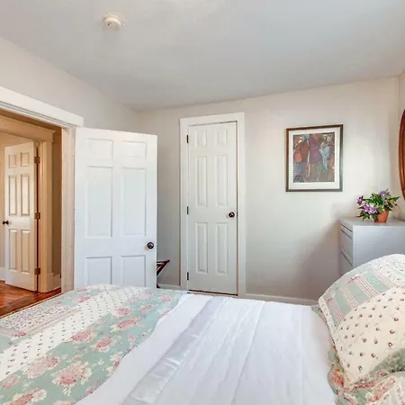 Downtown Shelby House Holiday home