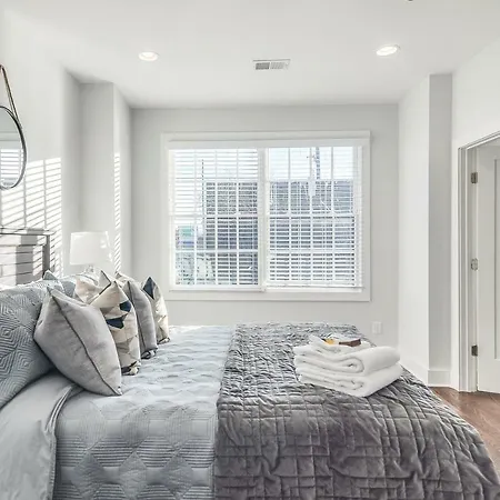 Holiday home Skyline View Townhome *