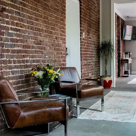 The Germantown 3*