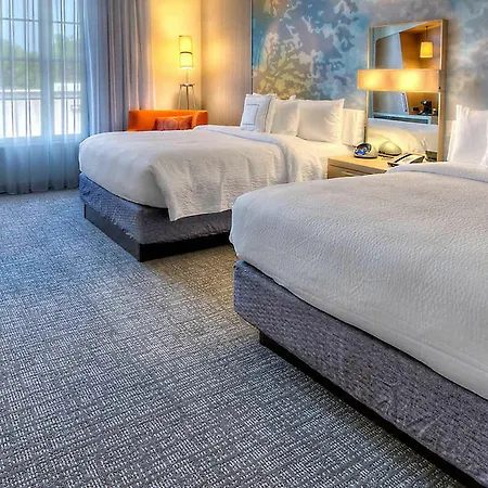 Hotel Courtyard By Marriott Hills