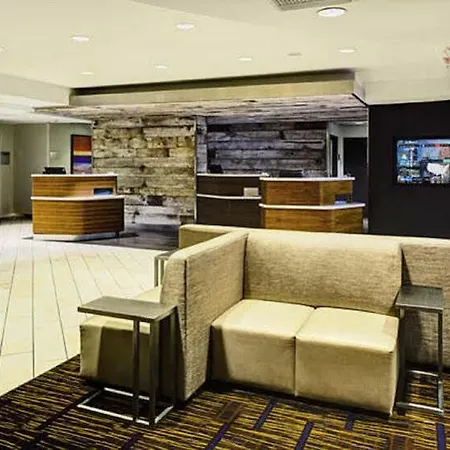 Courtyard By Marriott Vanderbilt West End Hotel