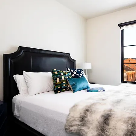 121 Hotel 4*