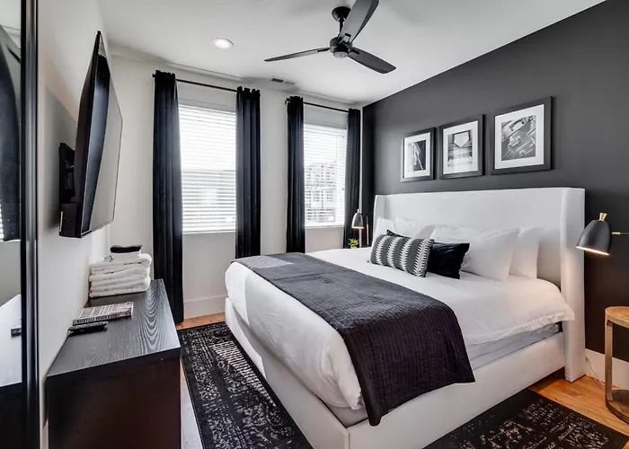 10 Percent Off Elevator Rooftop With Hot Tub & Views