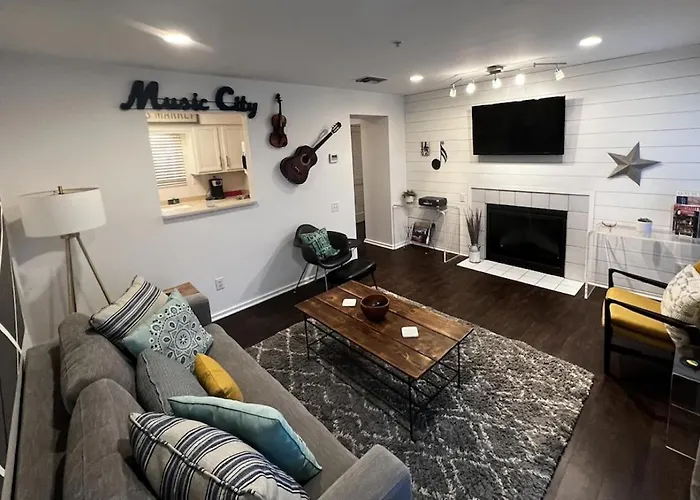 Downtown Nashville Riverfront Unit 762